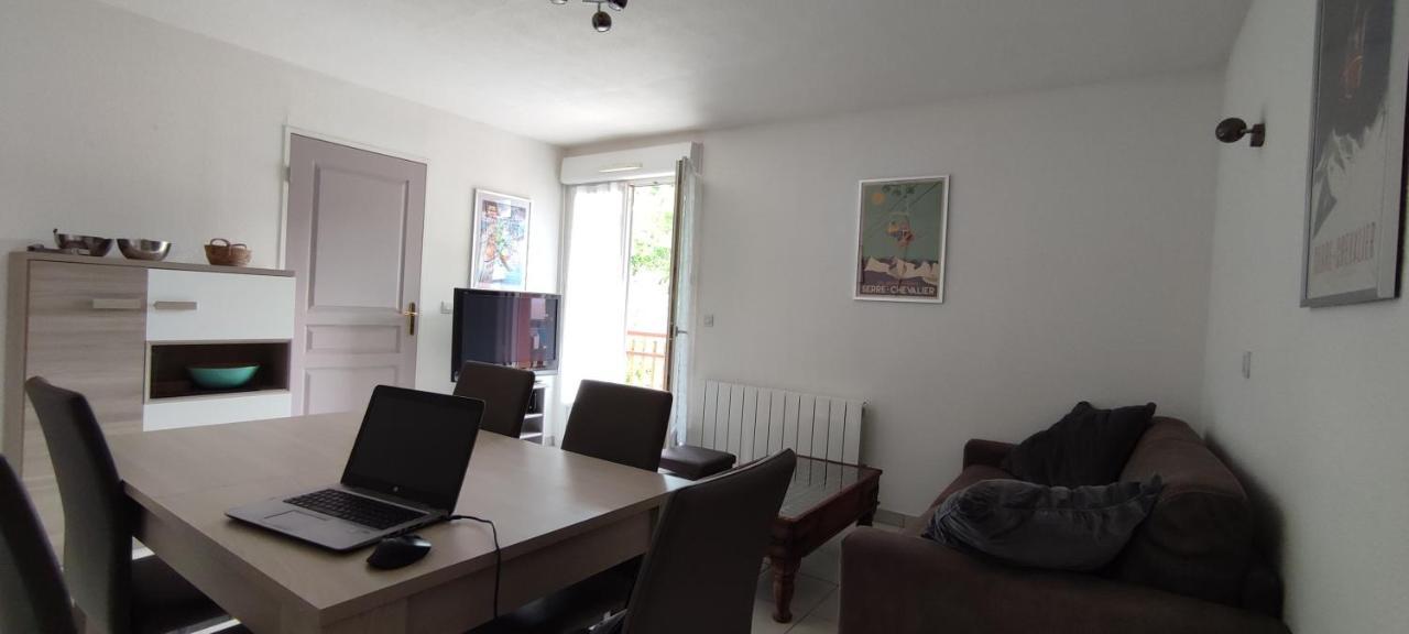 Appartement Le Sorbier 4 Personnes Briançon Eksteriør billede